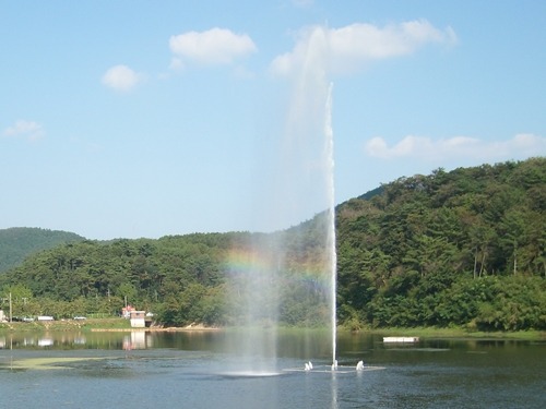 진주 금호지