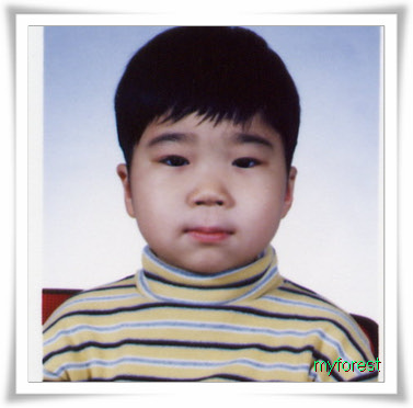 석현 여권 사진